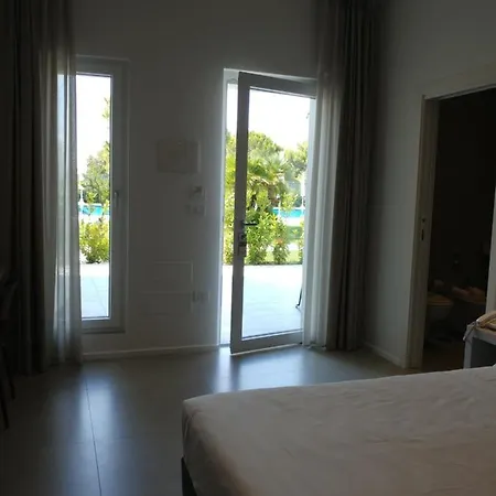 Salapia Salis Hotel 4*
